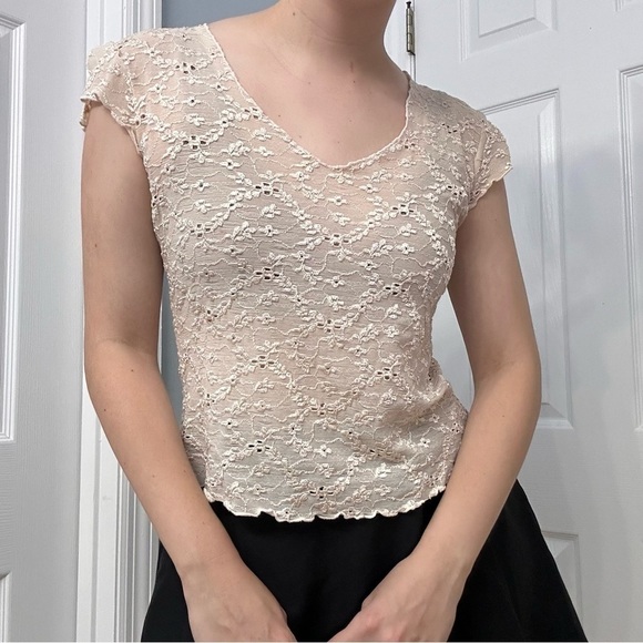 Vintage Blouse Y2K Coquette Pastel Cream Dainty Floral Semi Sheer Size Medium - Picture 9 of 9